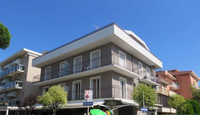 Holiday apartment with balcony in close proximity to the beach