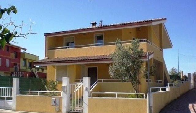 Holiday flat for 4
