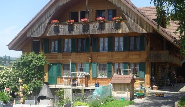 Holiday flat "Hof Schürweid" with pool