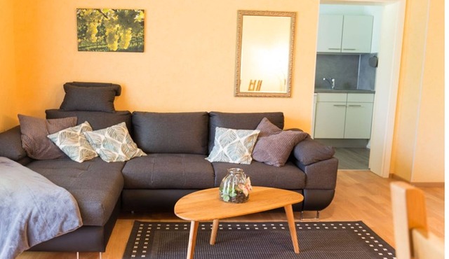 Holiday flat ‘Silvaner’ with private balcony, shared terrace and communal garden