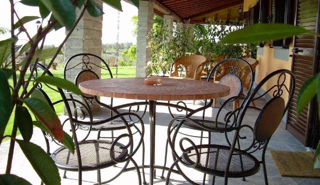 Holiday flat with private parking
