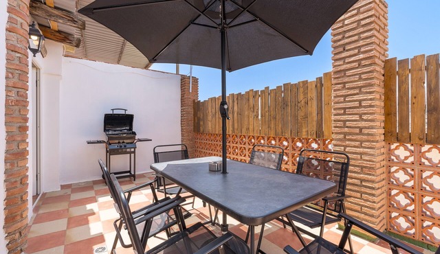 Holiday Home "Casa Rústica – Your Retreat with Terrace and Mountain Views"