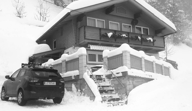 Holiday home with balcony and lots of privacy