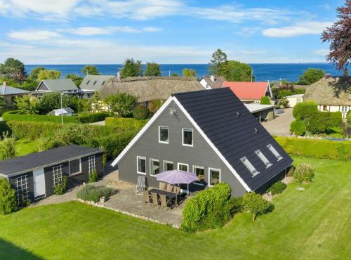 Holiday Home Begitte - 200m from the sea by Interhome