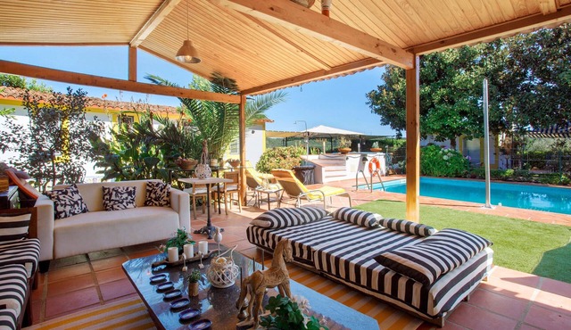 Holiday Home "Casa Do Campo Dornes Três" with Shared Pool, Garden & Wi-Fi Access
