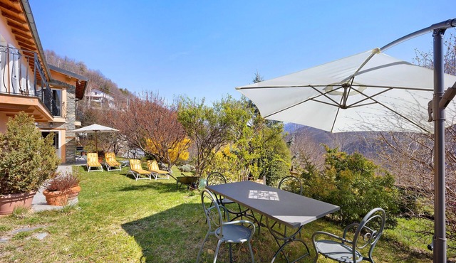 Holiday Home "Casa dei Tigli" with Mountain View, Garden & Wi-Fi