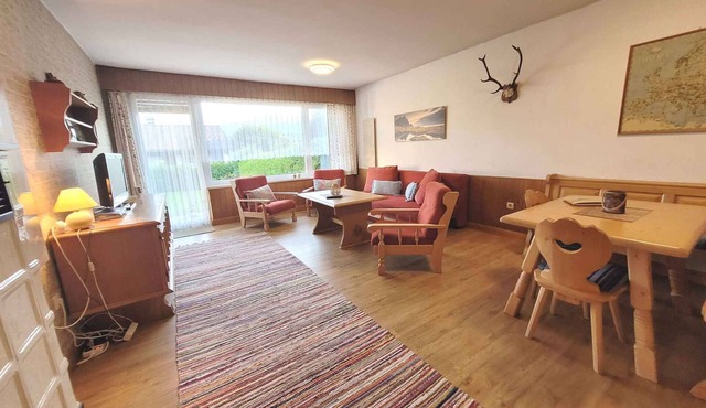 Holiday home cozy with sunbathing area