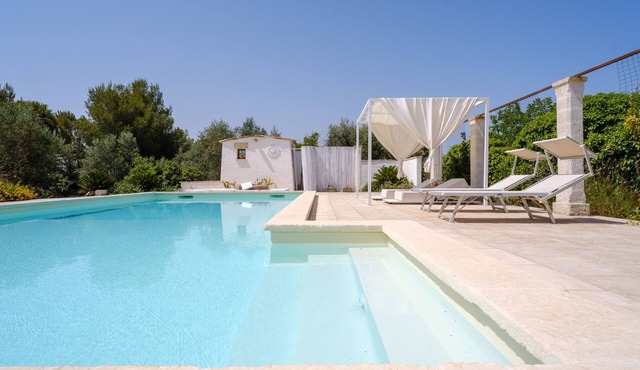 Holiday Home Dependance Rosy with Pool & Garden