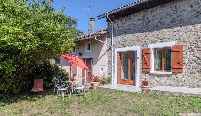 Holiday Home 'Des Tilleuls' with Private Garden