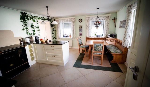 Holiday Home 'Drasch' with Private Terrace, Private Garden and Wi-Fi