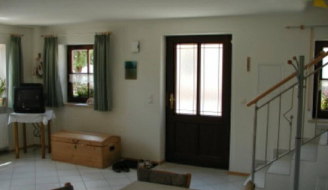 Holiday Home 'Ferienhaus Bis 5 Personen' with Shared Terrace and Wi-Fi