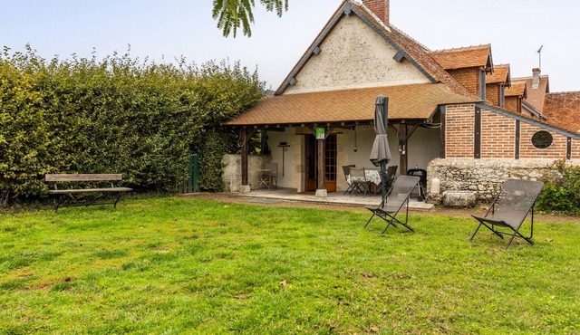 Holiday Home 'Gîte Des Aulneaux' with Private Terrace, Private Garden and Wi-Fi