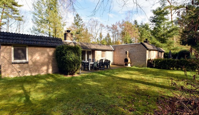 Holiday Home in Lochem near Forest Trails