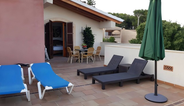 Holiday Home 'Las Columnas' with Private Pool, Terraces and Wi-Fi
