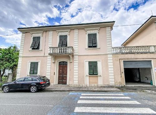 Holiday Home Lucia e Francesco by Interhome
