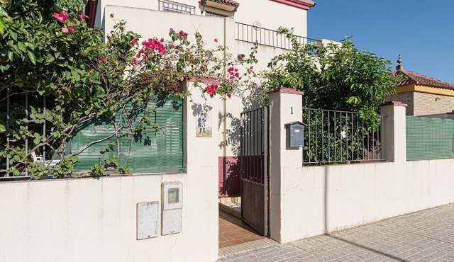 Holiday Home near Sevilla with Pool