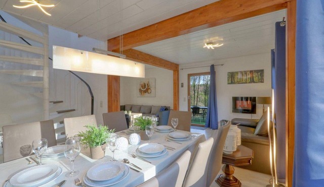 Holiday home near Zeta, own Suna, forest, lake, WLAN