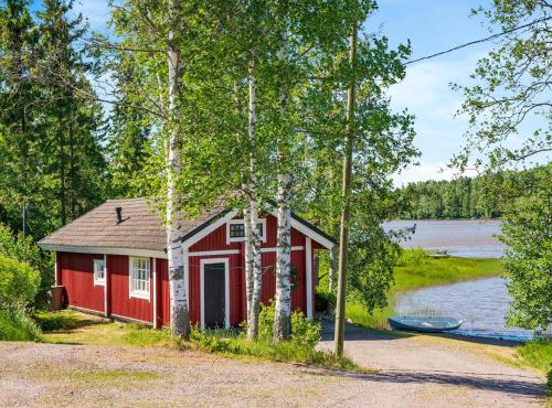 Holiday Home Peukaloinen by Interhome