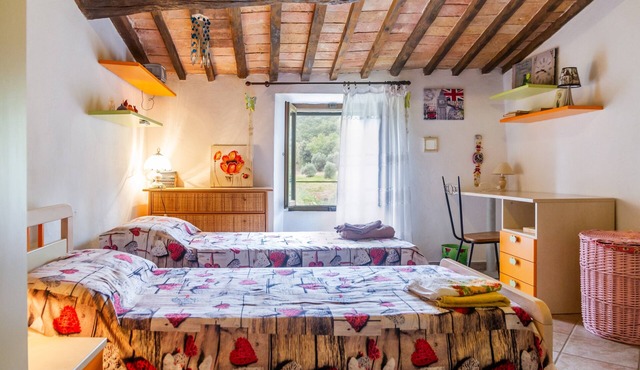 Holiday Home 'Querciagrossa Da Dora' with Private Pool, Private Terrace and Wi-Fi