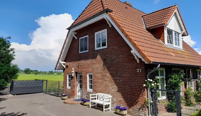 Holiday Home 'Seestern' with Private Terrace, Private Garden and Wi-Fi