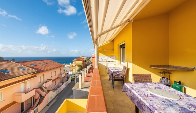Holiday Home 'Sole E Mare Buggerru - Appartamento' with Sea View, Private Terrace and Air Conditioning