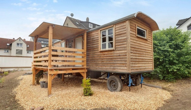 Holiday Home 'Tiny House' with Private Terrace, Wi-Fi and Air Conditioning