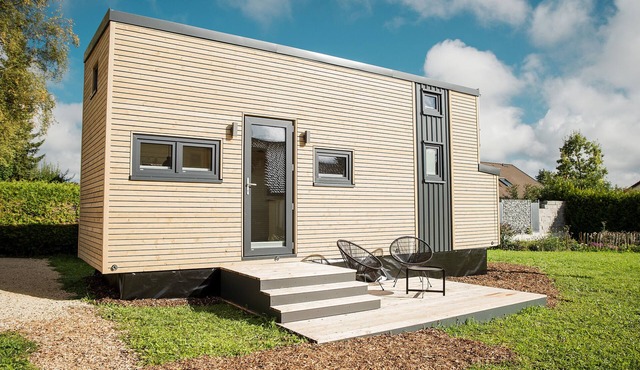 Holiday Home 'Tiny House Zeit Käpsele' with Private Terrace, Wi-Fi and Air Conditioning