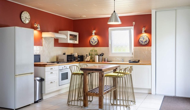 Holiday Home 'War Ar Maez' with Private Terrace, Garden, and Wi-Fi