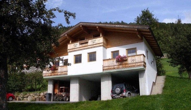 Holiday home with balcony and garden