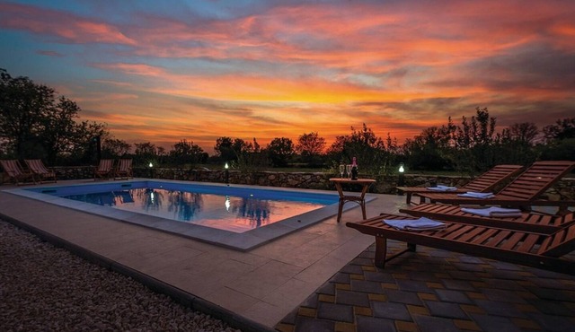 Holiday house Brist - with pool: - Drinovci, Riviera Sibenik, Croatia