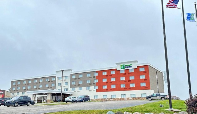 Holiday Inn Express Big Rapids by IHG