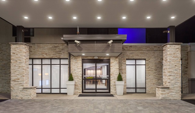 Holiday Inn Express Hotel & Suites Providence-Woonsocket by IHG