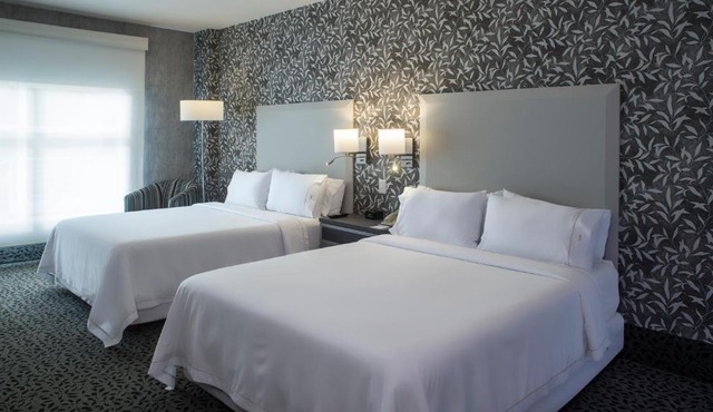Holiday Inn Express & Suites Queretaro by IHG