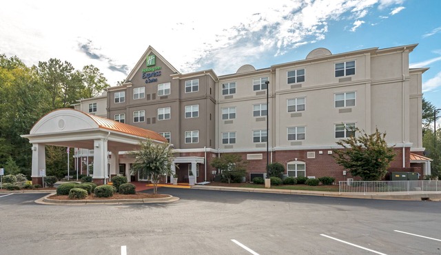 Holiday Inn Express & Suites Lagrange I-85 by IHG