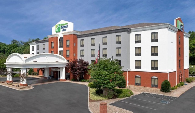 Holiday Inn Express & Suites Knoxville-Clinton by IHG