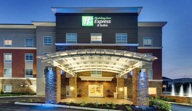 Holiday Inn Express & Suites Ithaca by IHG