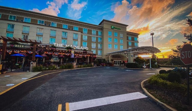 Holiday Inn Manahawkin/Long Beach Island by IHG