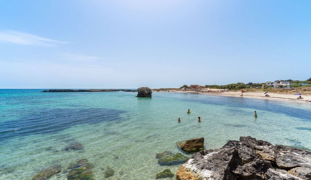 Holiday Apartment "Monolocale Amare 2" close to the Beach with Garden