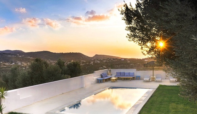 Holiday villa Aspruga, private pool, absolutely quiet and secluded location