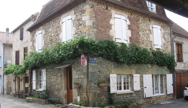 holidaymakers paradise will welcome you in a stone house