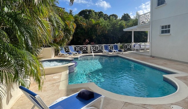Holland Park Villa Barbados, Sleeps 8, Private Pool