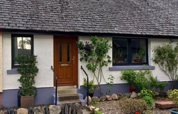 Holly Cottage