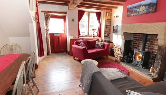 Holly Cottage