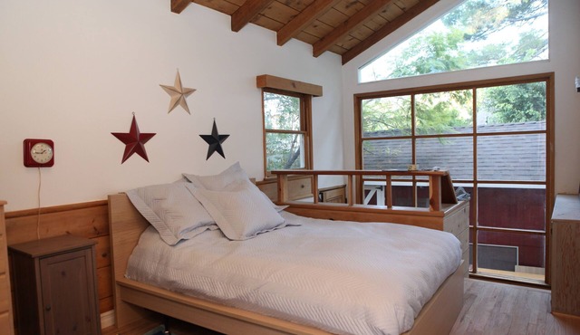 Hollywood Hills/Laurel Canyon - Wonderful Laurel Canyon Home