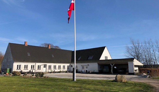 Holmegaarden B & B-K