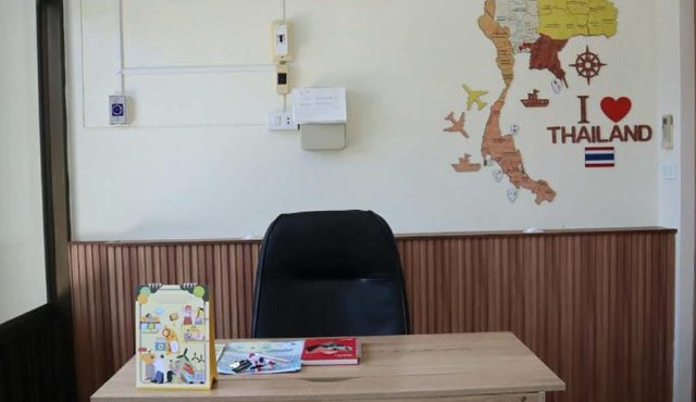 HOM's HOSTEL