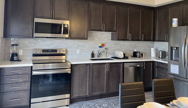 Home Away from Home: Brand New 3-Bedroom Townhouse