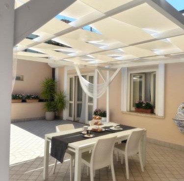 Home & Corso Elegant City Stay Avellino -Casa Vacanza con Terrazza Privata