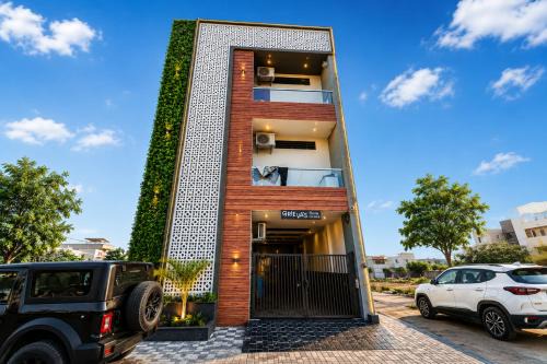 Home Escape Furnished 1BHKs for Short Stay Mahalaxmi Nagar