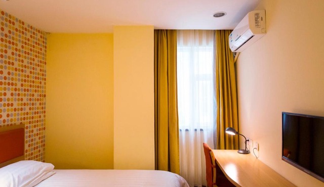 Home Inn Harbin Central Avenue St Sophia Cathedral Maikaile